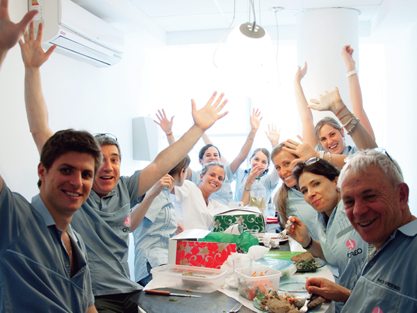 staff-completo-chica
